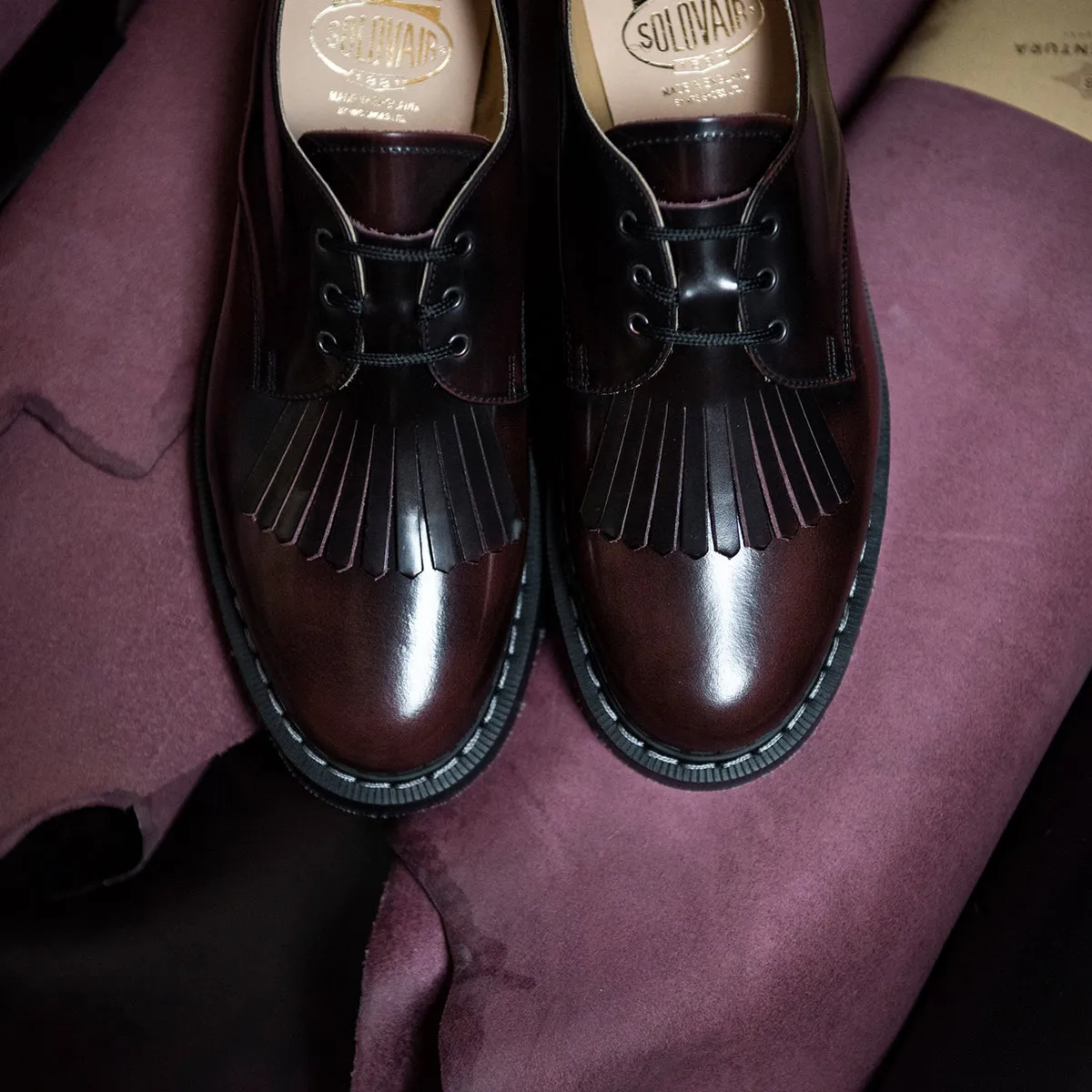 Burgundy Rub-Off Gibson Shoe & Shoe Kiltie