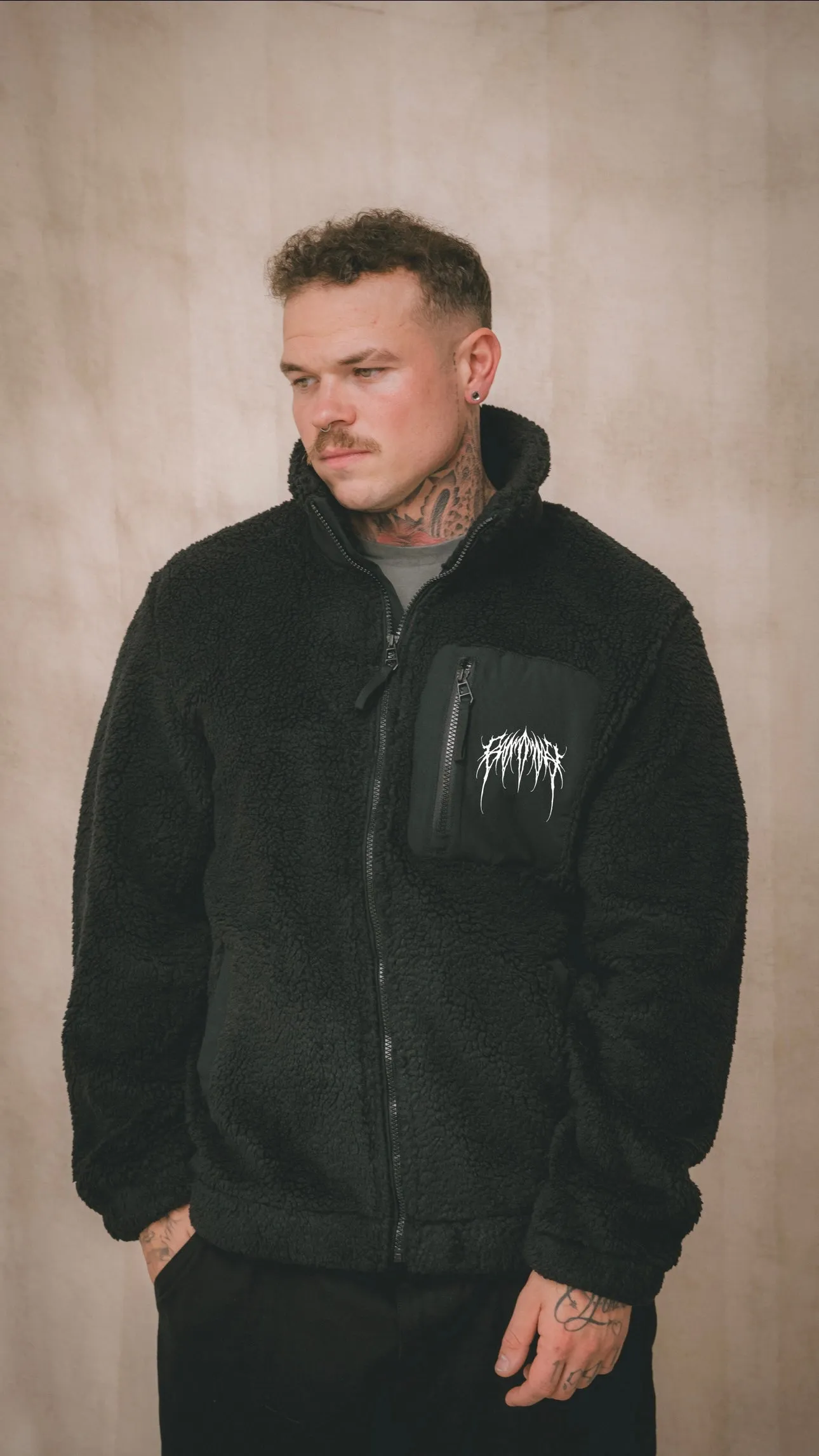 Metal Logo Sherpa Black