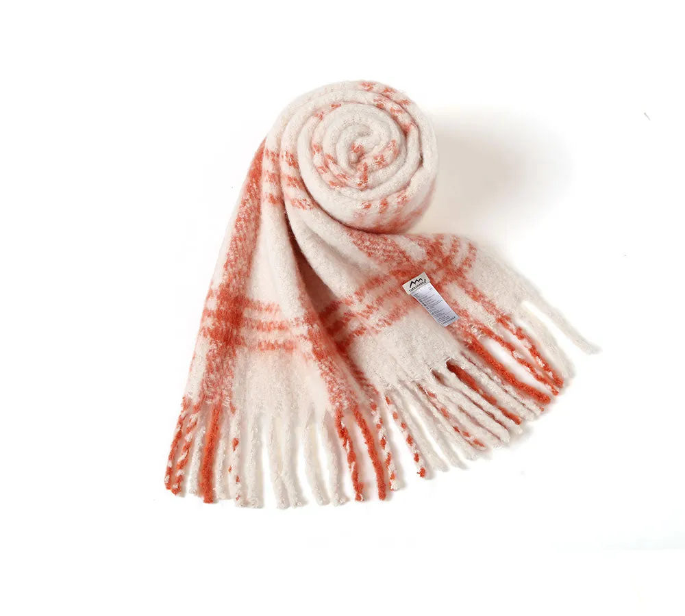 Soft Checked Fringed Scarf