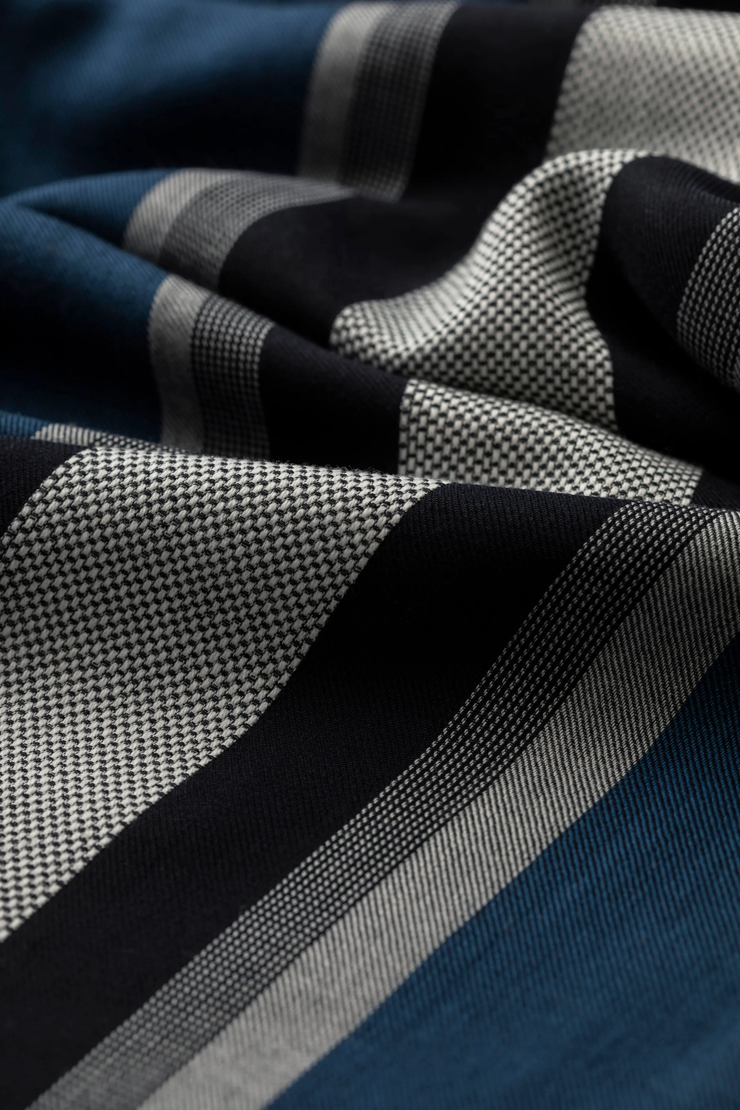 Tissue Textured Stripe Scarf