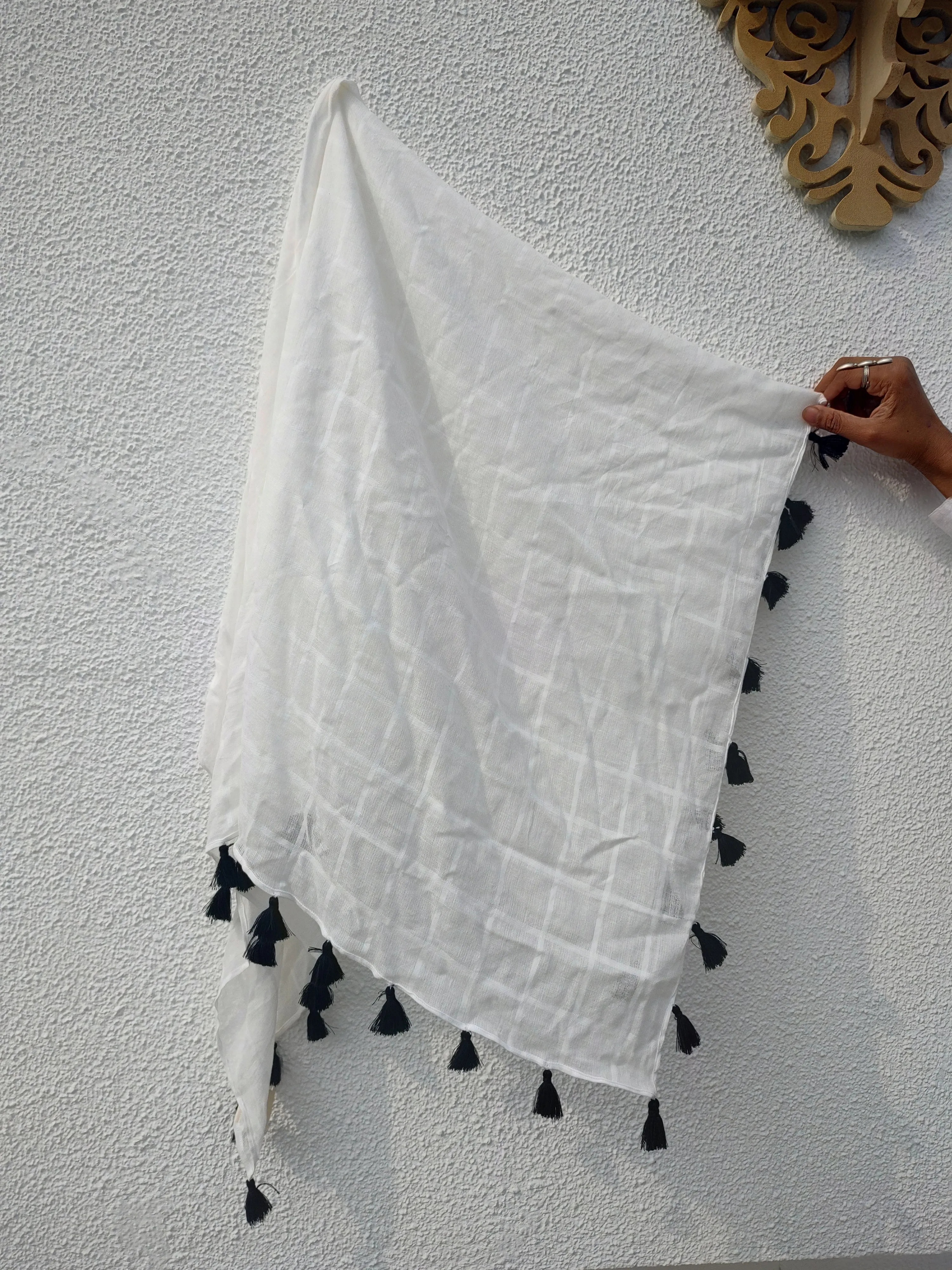 White Mul Scarf